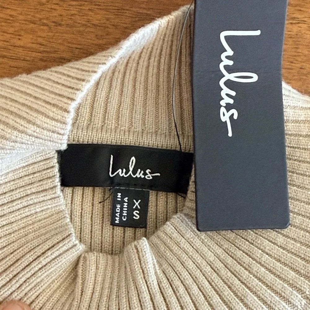 Lulus‎ Curated Forecast Sweater Top XS Beige Ribbed Mock Neck Stretch